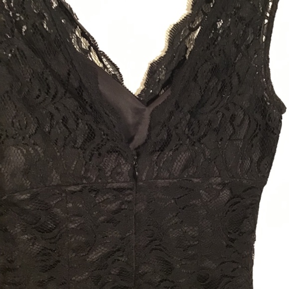 Max and Cleo lace dress - Picture 3 of 4